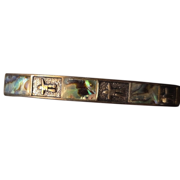 Silver Tone Hinged Abalone Bracelet With Inuit Design And Northern Lights - Picture 1 of 3
